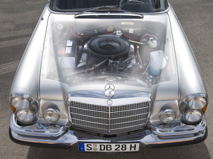  Mercedes-Benz 280 SE Cabriolet 1968 года  (фото 2 из 7)